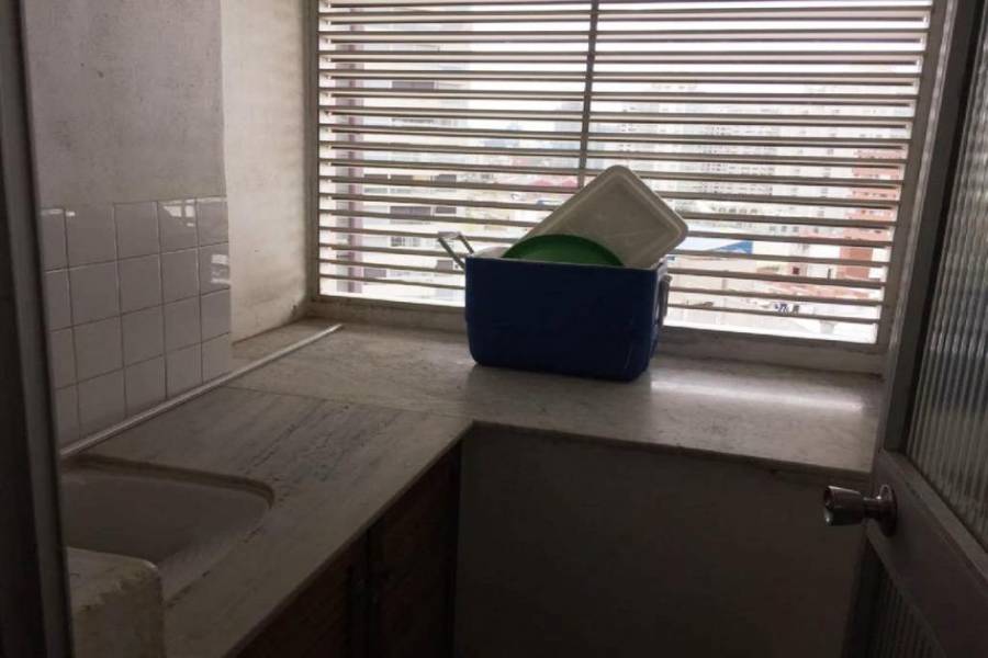 Punta del Este, Maldonado, Uruguay, 2 Bedrooms Bedrooms, ,1 BañoBathrooms,Apartamentos,Venta,41762