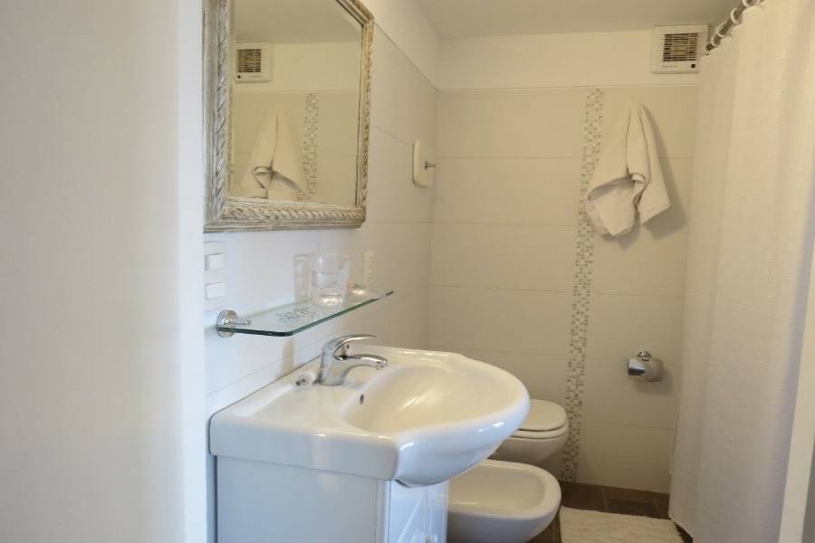 Punta del Este, Maldonado, Uruguay, 2 Bedrooms Bedrooms, ,2 BathroomsBathrooms,Apartamentos,Venta,41765