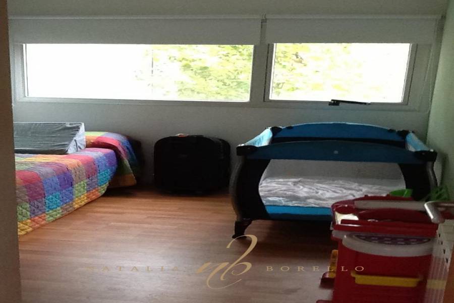 La Plata, Buenos Aires, Argentina, 3 Bedrooms Bedrooms, ,1 BañoBathrooms,Casas,Venta,485 e/ 11 y 12,41770