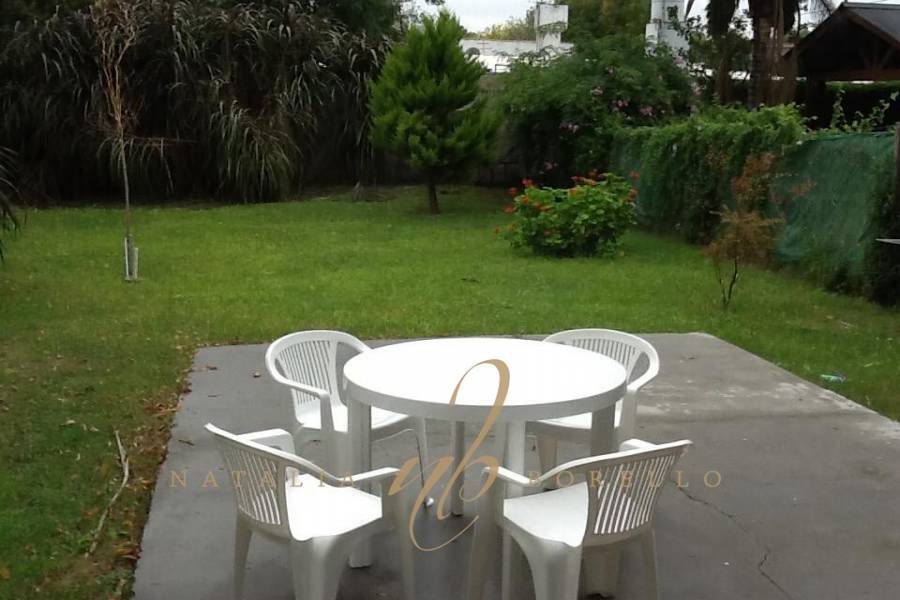 La Plata, Buenos Aires, Argentina, 3 Bedrooms Bedrooms, ,1 BañoBathrooms,Casas,Venta,485 e/ 11 y 12,41770