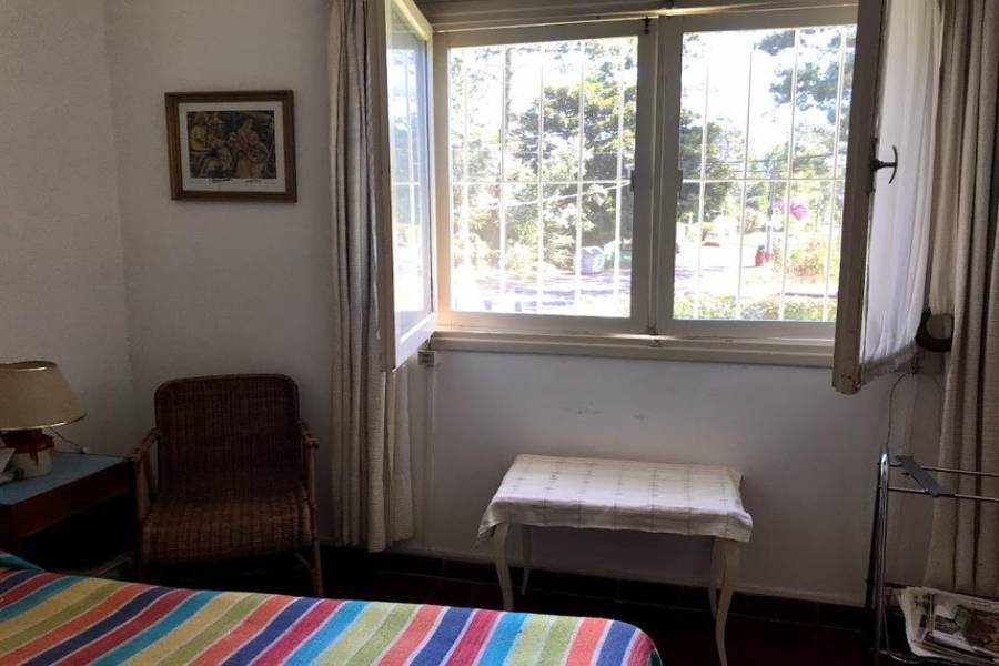 Punta del Este, Maldonado, Uruguay, 2 Bedrooms Bedrooms, ,1 BañoBathrooms,Casas,Venta,41776