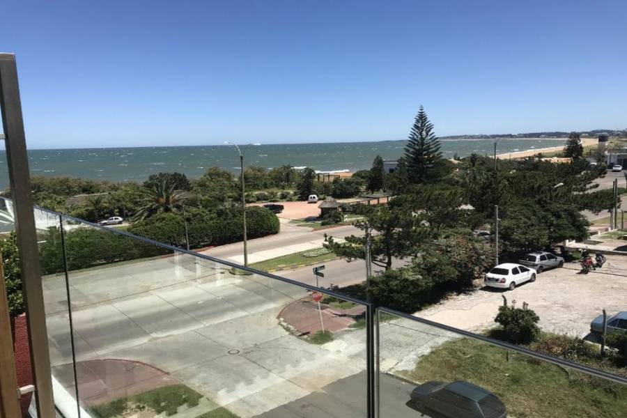 Punta del Este, Maldonado, Uruguay, 2 Bedrooms Bedrooms, ,2 BathroomsBathrooms,Casas,Venta,41788