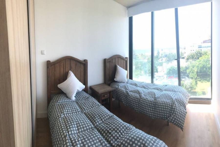 Punta del Este, Maldonado, Uruguay, 2 Bedrooms Bedrooms, ,2 BathroomsBathrooms,Casas,Venta,41788