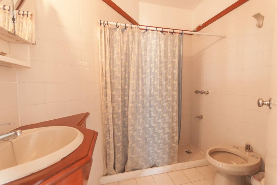 Punta del Este, Maldonado, Uruguay, 2 Bedrooms Bedrooms, ,2 BathroomsBathrooms,Apartamentos,Venta,41789