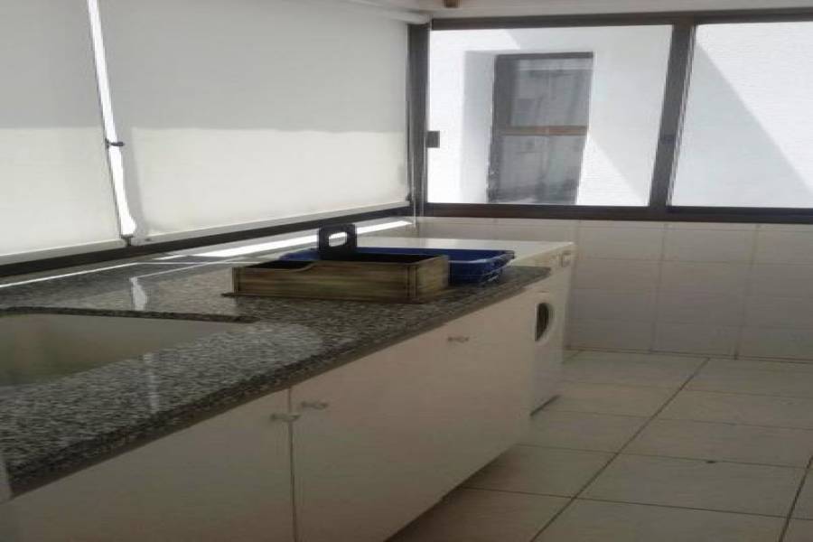 Punta del Este, Maldonado, Uruguay, 3 Bedrooms Bedrooms, ,2 BathroomsBathrooms,Apartamentos,Venta,41803