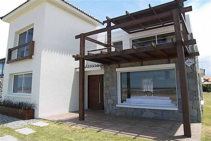 Punta del Este, Maldonado, Uruguay, 3 Bedrooms Bedrooms, ,2 BathroomsBathrooms,Casas,Temporario,41805