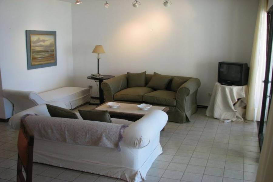 Punta del Este, Maldonado, Uruguay, 3 Bedrooms Bedrooms, ,2 BathroomsBathrooms,Apartamentos,Venta,41818