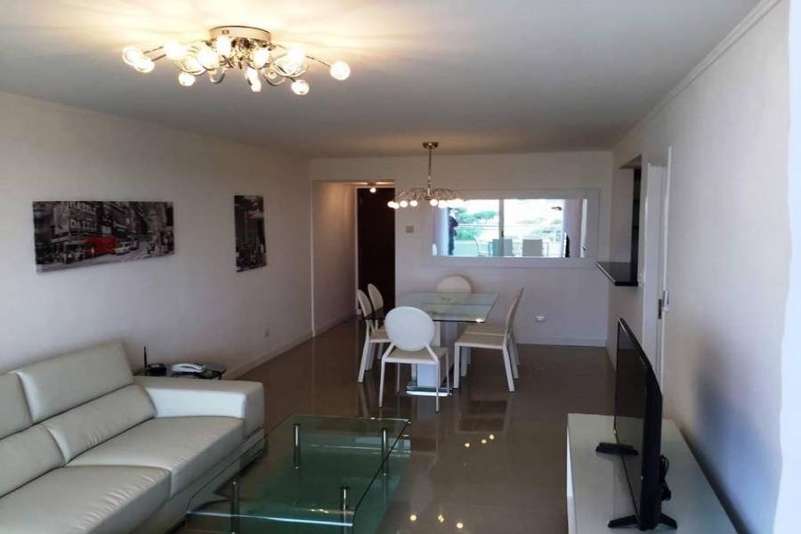 Punta del Este, Maldonado, Uruguay, 2 Bedrooms Bedrooms, ,1 BañoBathrooms,Casas,Venta,41822