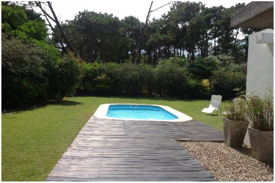Punta del Este, Maldonado, Uruguay, 3 Bedrooms Bedrooms, ,2 BathroomsBathrooms,Casas,Venta,41837