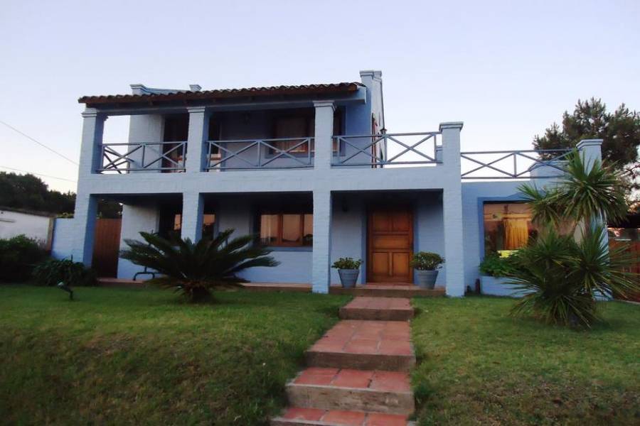 Punta del Este, Maldonado, Uruguay, 3 Bedrooms Bedrooms, ,3 BathroomsBathrooms,Casas,Venta,41846