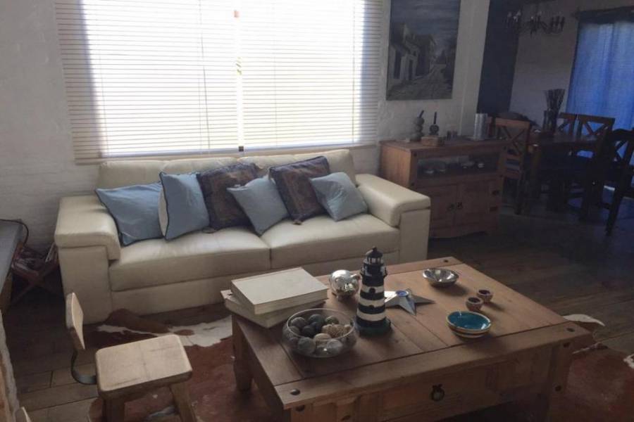 Maldonado, Uruguay, 3 Bedrooms Bedrooms, ,2 BathroomsBathrooms,Casas,Venta,41847