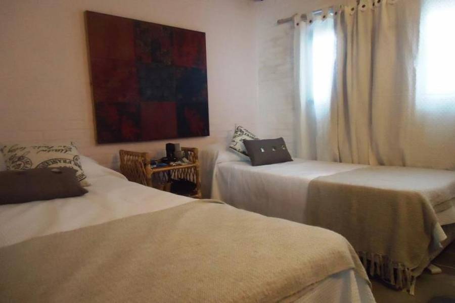 Maldonado, Uruguay, 3 Bedrooms Bedrooms, ,2 BathroomsBathrooms,Casas,Venta,41847