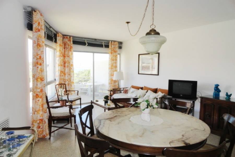Punta del Este, Maldonado, Uruguay, 3 Bedrooms Bedrooms, ,2 BathroomsBathrooms,Apartamentos,Venta,41857