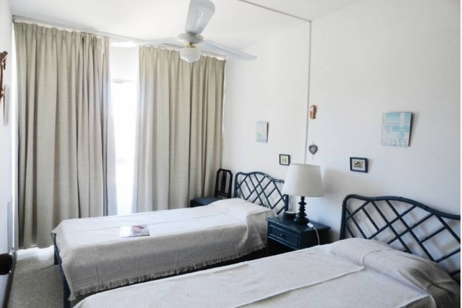 Punta del Este, Maldonado, Uruguay, 3 Bedrooms Bedrooms, ,2 BathroomsBathrooms,Apartamentos,Venta,41857