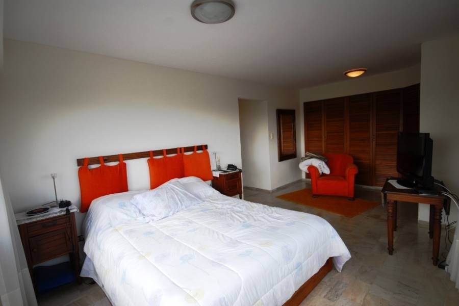 Punta del Este, Maldonado, Uruguay, 3 Bedrooms Bedrooms, ,2 BathroomsBathrooms,Apartamentos,Venta,41858