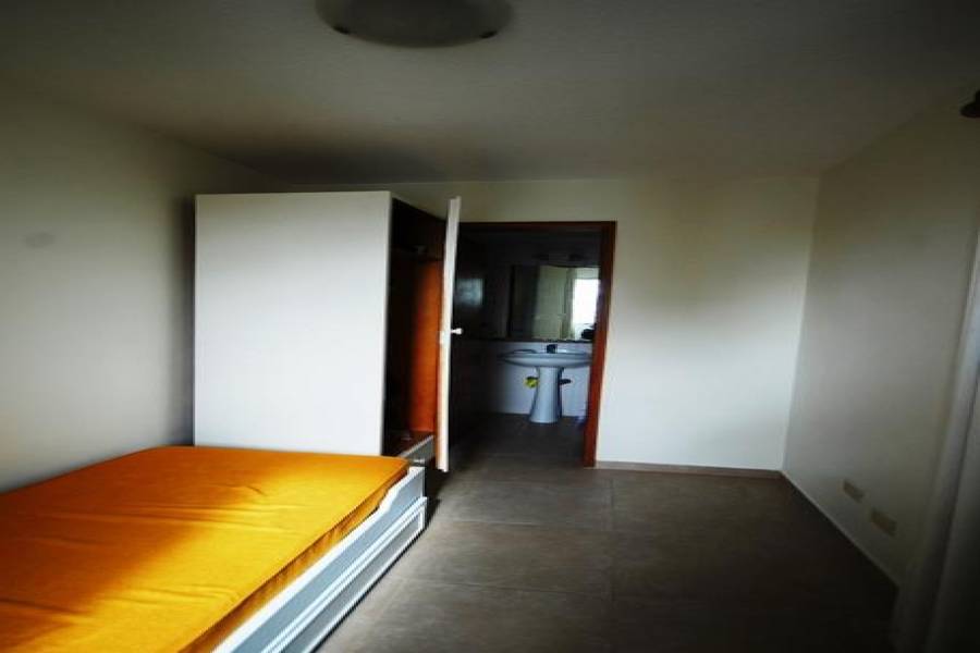 Punta del Este, Maldonado, Uruguay, 3 Bedrooms Bedrooms, ,2 BathroomsBathrooms,Apartamentos,Venta,41858