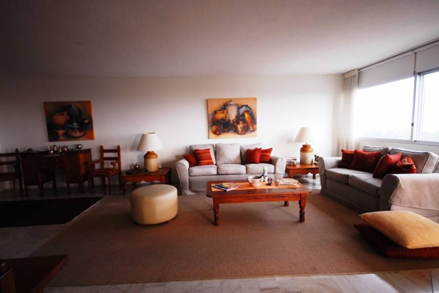Punta del Este, Maldonado, Uruguay, 3 Bedrooms Bedrooms, ,2 BathroomsBathrooms,Apartamentos,Venta,41858