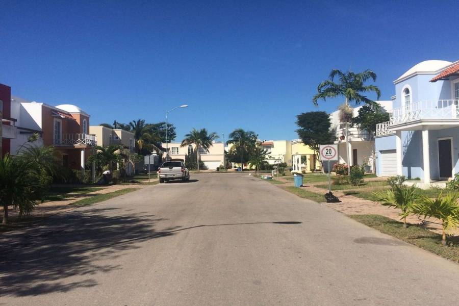 Mérida,Yucatán,Mexico,3 Bedrooms Bedrooms,3 BathroomsBathrooms,Casas,4633