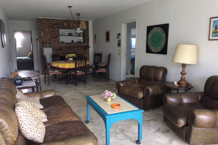 Punta del Este, Maldonado, Uruguay, 2 Bedrooms Bedrooms, ,2 BathroomsBathrooms,Apartamentos,Venta,41860