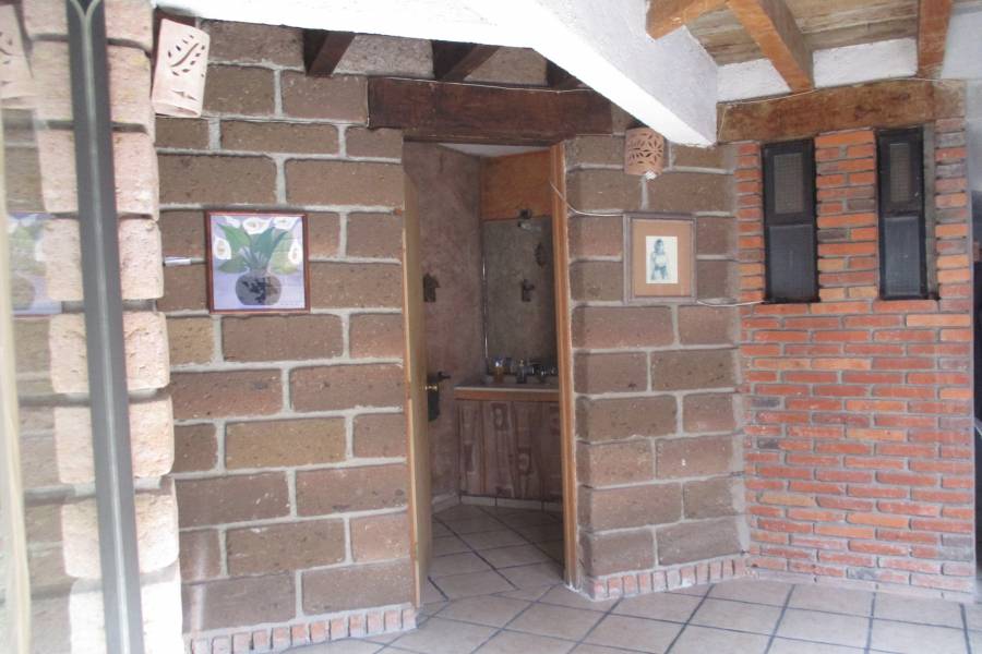 cdmx, Distrito Federal, Mexico, 2 Bedrooms Bedrooms, ,2 BathroomsBathrooms,Casas,Venta,CERRADA DE LA CABAÑA ,41866