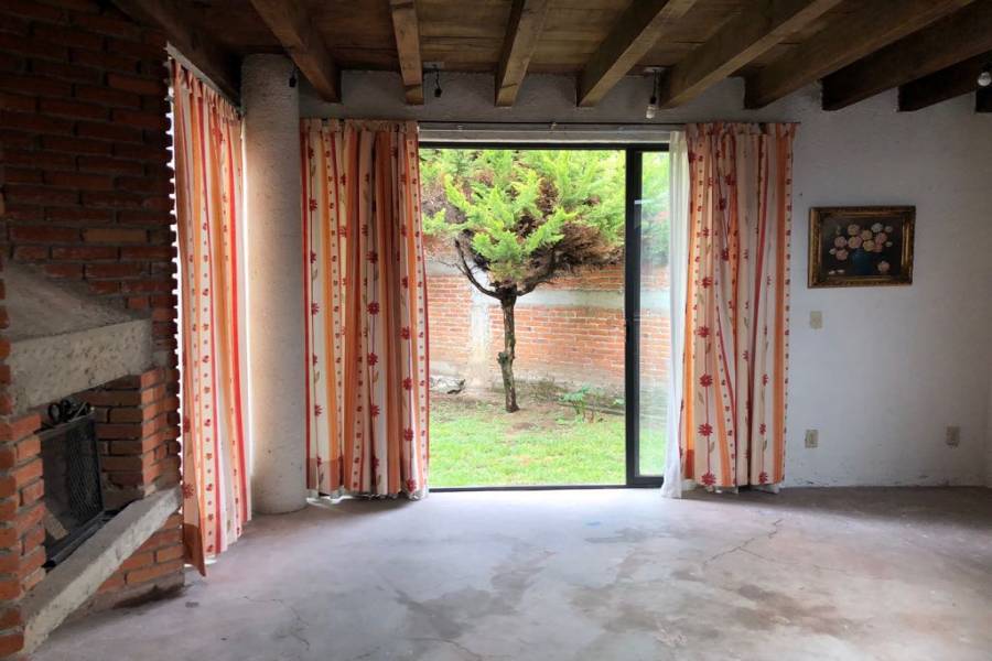 cdmx, Distrito Federal, Mexico, 2 Bedrooms Bedrooms, ,2 BathroomsBathrooms,Casas,Venta,CERRADA DE LA CABAÑA ,41866