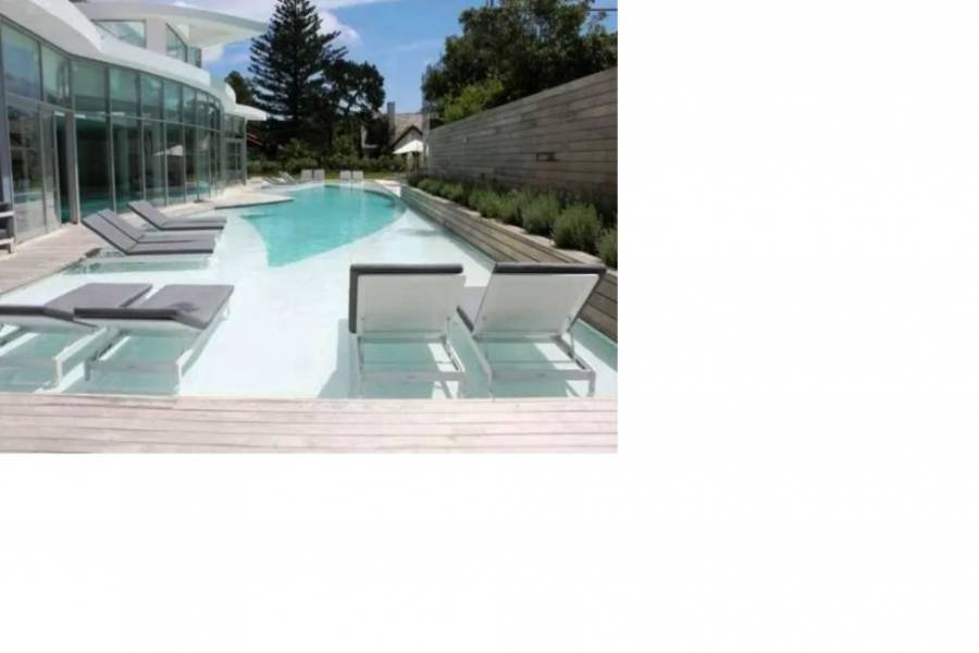 Punta del Este, Maldonado, Uruguay, 4 Bedrooms Bedrooms, ,5 BathroomsBathrooms,Apartamentos,Venta,41871