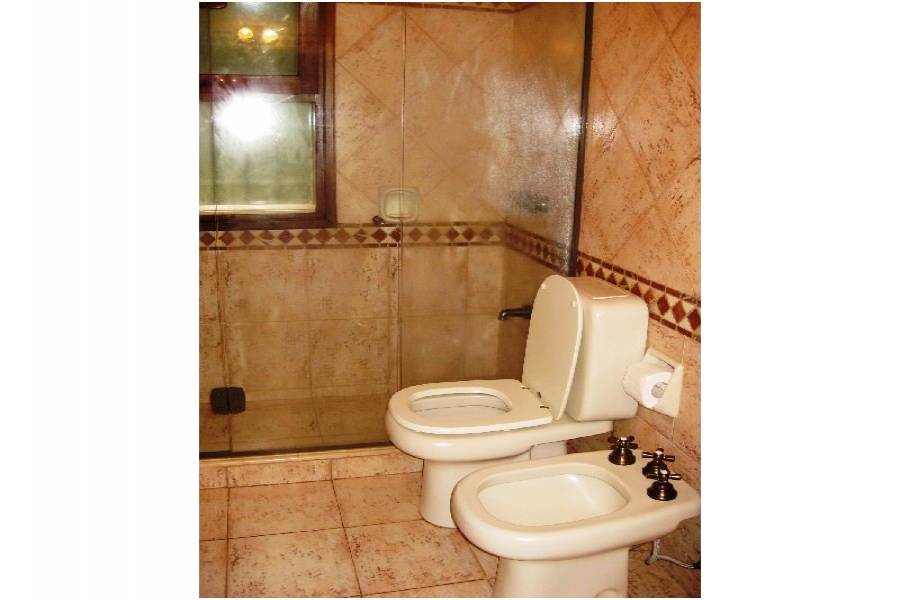 Punta del Este, Maldonado, Uruguay, 5 Bedrooms Bedrooms, ,5 BathroomsBathrooms,Casas,Venta,41876