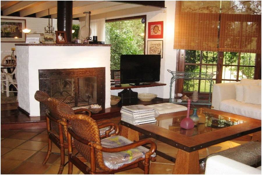 Punta del Este, Maldonado, Uruguay, 5 Bedrooms Bedrooms, ,5 BathroomsBathrooms,Casas,Venta,41876