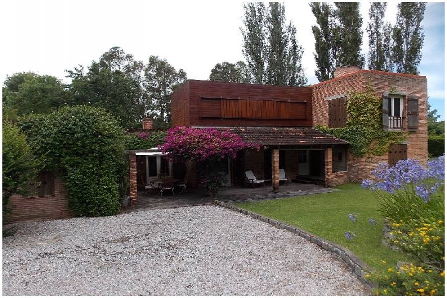 Punta del Este, Maldonado, Uruguay, 4 Bedrooms Bedrooms, ,3 BathroomsBathrooms,Casas,Venta,41877