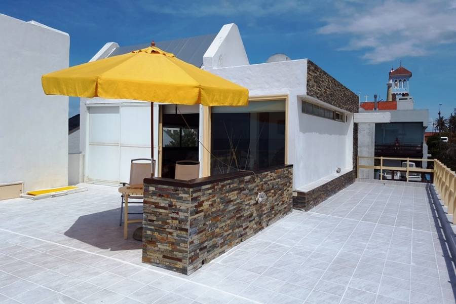 Punta del Este, Maldonado, Uruguay, 6 Bedrooms Bedrooms, ,2 BathroomsBathrooms,Casas,Venta,41878