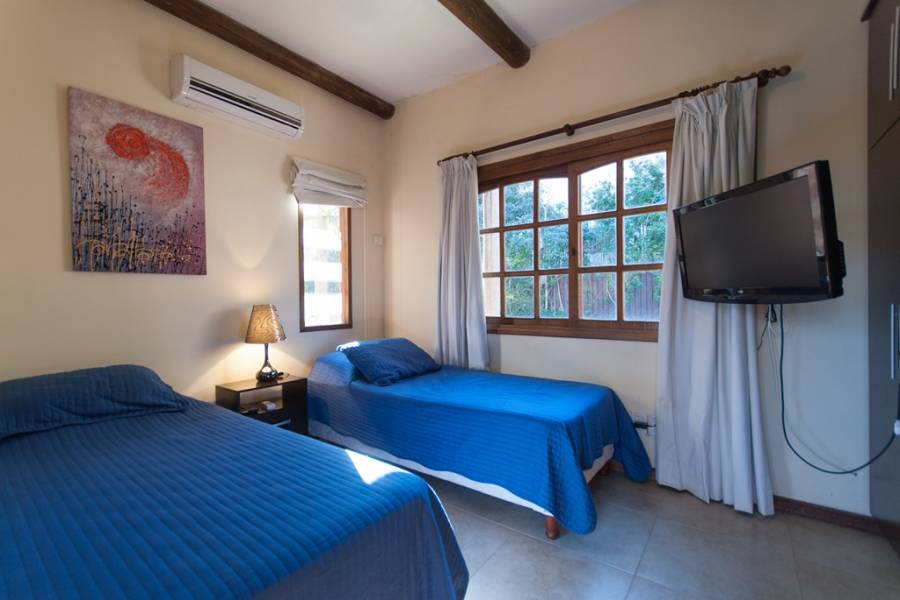 Punta del Este, Maldonado, Uruguay, 3 Bedrooms Bedrooms, ,2 BathroomsBathrooms,Casas,Venta,41882