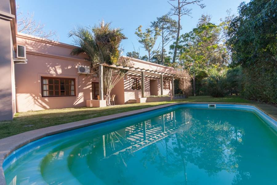 Punta del Este, Maldonado, Uruguay, 3 Bedrooms Bedrooms, ,2 BathroomsBathrooms,Casas,Venta,41882