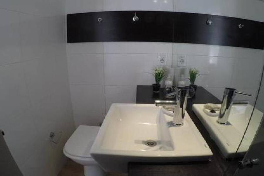 Punta del Este, Maldonado, Uruguay, 2 Bedrooms Bedrooms, ,2 BathroomsBathrooms,Apartamentos,Venta,41886