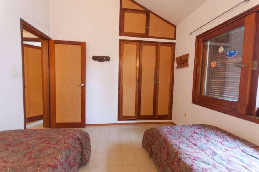 Punta del Este, Maldonado, Uruguay, 4 Bedrooms Bedrooms, ,3 BathroomsBathrooms,Casas,Venta,41888