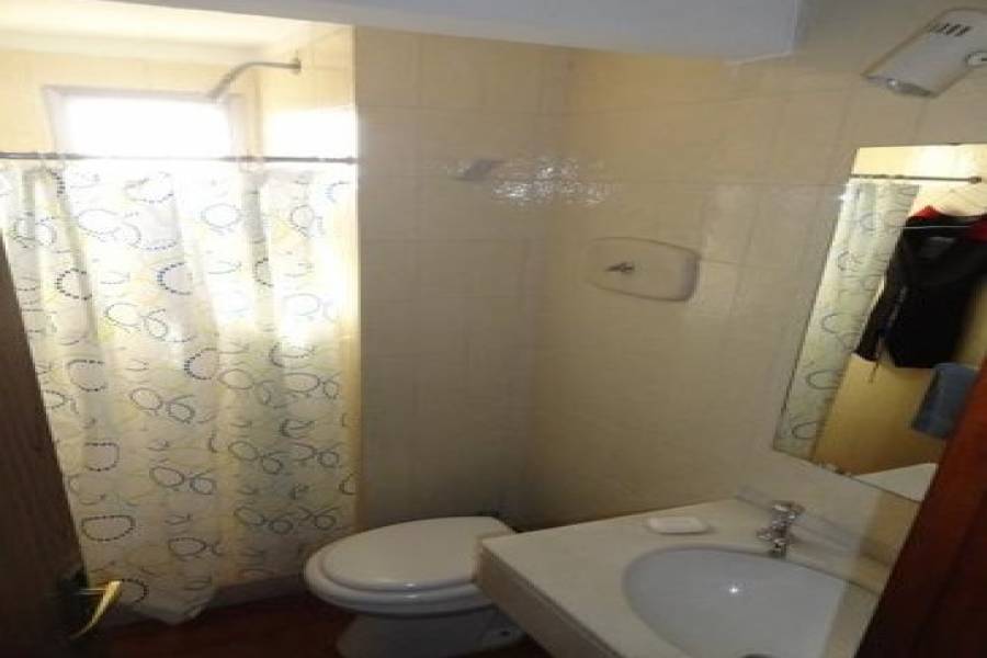 Punta del Este, Maldonado, Uruguay, 2 Bedrooms Bedrooms, ,2 BathroomsBathrooms,Apartamentos,Venta,41893