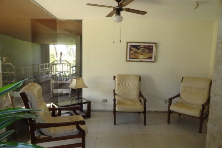 Punta del Este, Maldonado, Uruguay, 2 Bedrooms Bedrooms, ,2 BathroomsBathrooms,Apartamentos,Venta,41893