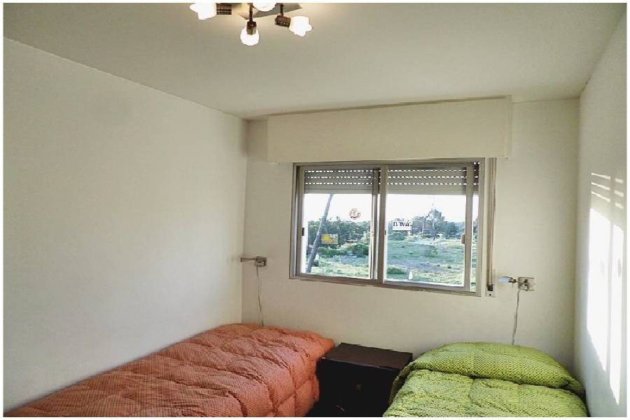 Punta del Este, Maldonado, Uruguay, 2 Bedrooms Bedrooms, ,1 BañoBathrooms,Apartamentos,Venta,41901