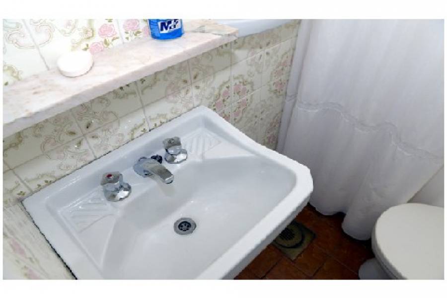 Punta del Este, Maldonado, Uruguay, 2 Bedrooms Bedrooms, ,2 BathroomsBathrooms,Apartamentos,Venta,41902