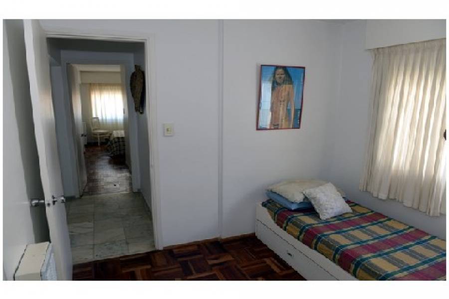 Punta del Este, Maldonado, Uruguay, 2 Bedrooms Bedrooms, ,2 BathroomsBathrooms,Apartamentos,Venta,41902