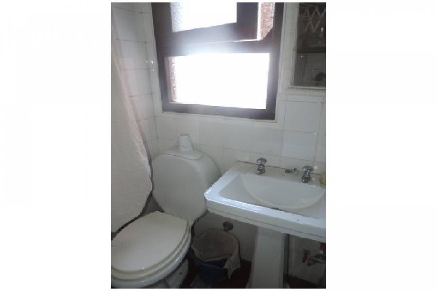Punta del Este, Maldonado, Uruguay, 2 Bedrooms Bedrooms, ,2 BathroomsBathrooms,Apartamentos,Venta,41904