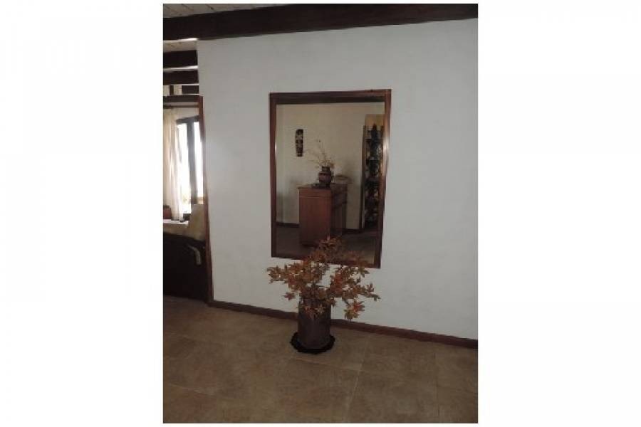 Punta del Este, Maldonado, Uruguay, 2 Bedrooms Bedrooms, ,2 BathroomsBathrooms,Apartamentos,Venta,41904