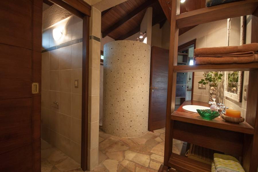 Punta del Este, Maldonado, Uruguay, 1 Dormitorio Bedrooms, ,1 BañoBathrooms,Casas,Venta,41908