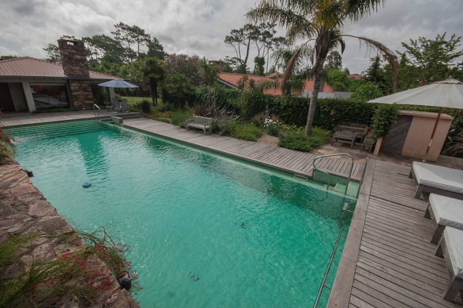 Punta del Este, Maldonado, Uruguay, 1 Dormitorio Bedrooms, ,1 BañoBathrooms,Casas,Venta,41908