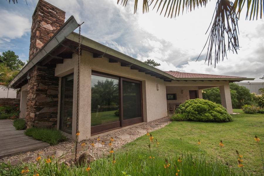 Punta del Este, Maldonado, Uruguay, 1 Dormitorio Bedrooms, ,1 BañoBathrooms,Casas,Venta,41908