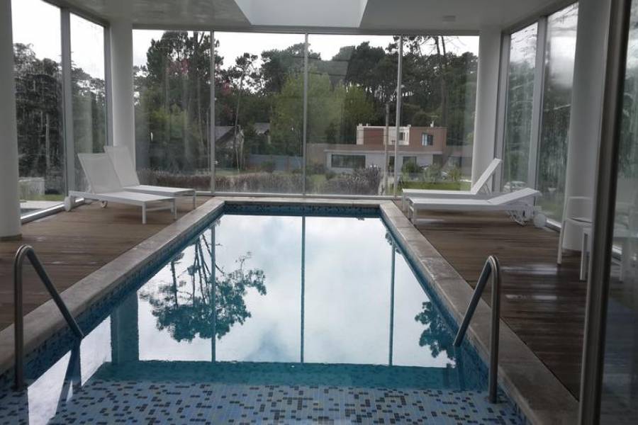 Punta del Este, Maldonado, Uruguay, 1 Dormitorio Bedrooms, ,1 BañoBathrooms,Apartamentos,Venta,41909