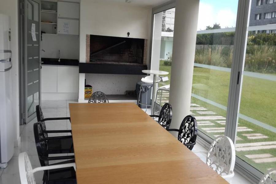 Punta del Este, Maldonado, Uruguay, 1 Dormitorio Bedrooms, ,1 BañoBathrooms,Apartamentos,Venta,41909