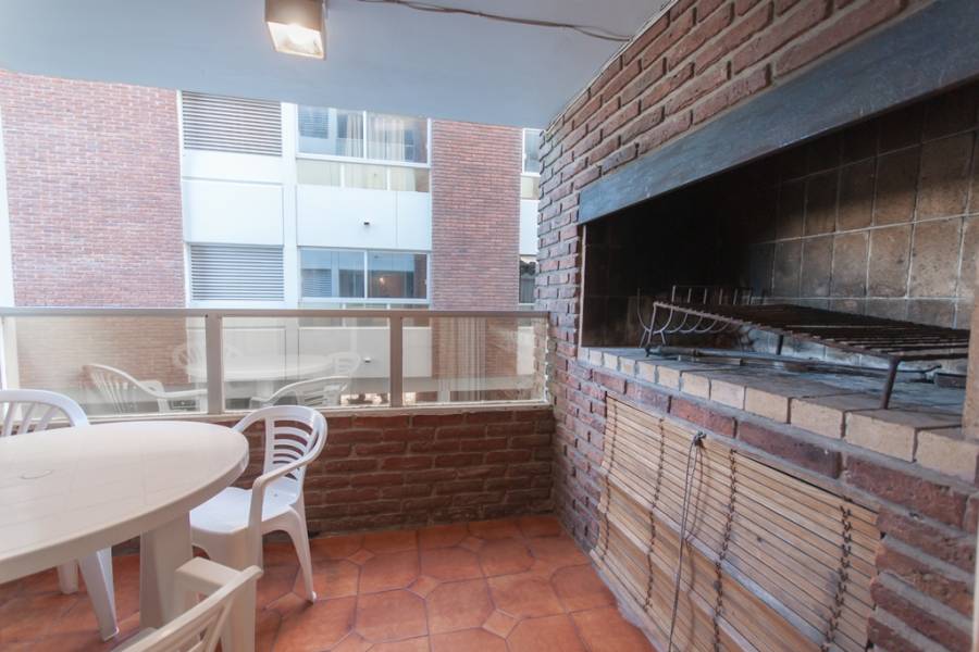 Punta del Este, Maldonado, Uruguay, 2 Bedrooms Bedrooms, ,2 BathroomsBathrooms,Apartamentos,Venta,41929