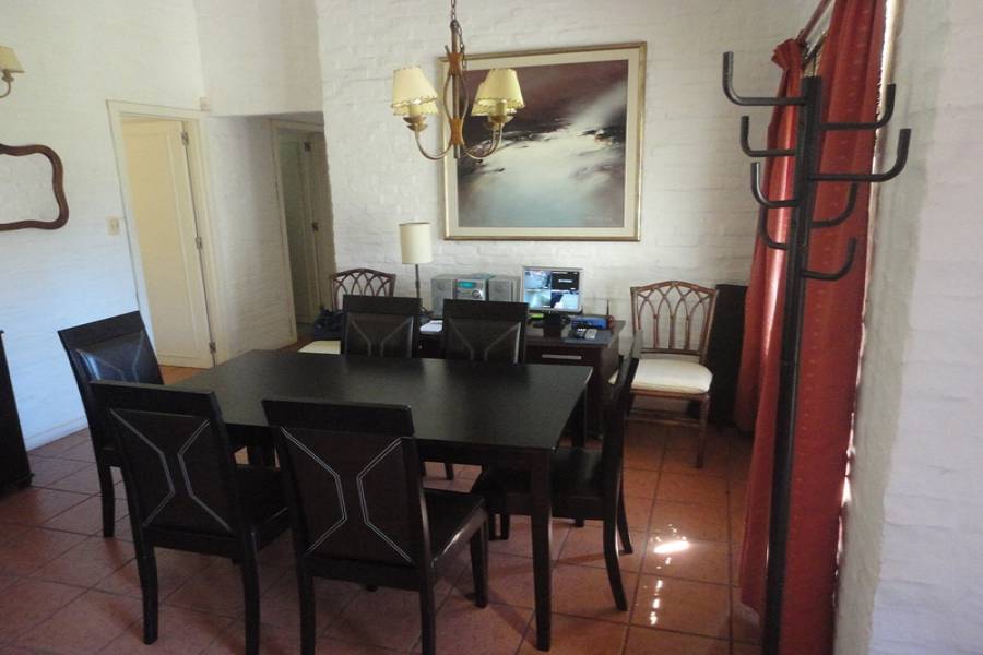 Punta del Este, Maldonado, Uruguay, 3 Bedrooms Bedrooms, ,2 BathroomsBathrooms,Apartamentos,Venta,41935