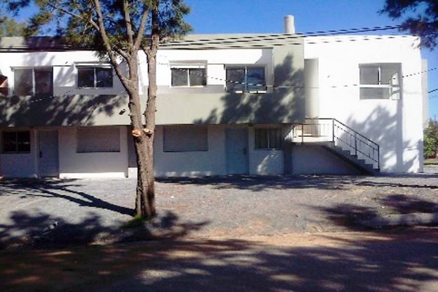 Punta del Este, Maldonado, Uruguay, 2 Bedrooms Bedrooms, ,1 BañoBathrooms,Casas,Venta,41937