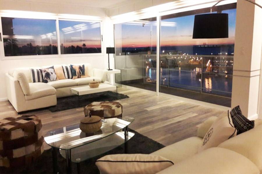 Punta del Este, Maldonado, Uruguay, 5 Bedrooms Bedrooms, ,5 BathroomsBathrooms,Apartamentos,Venta,41943